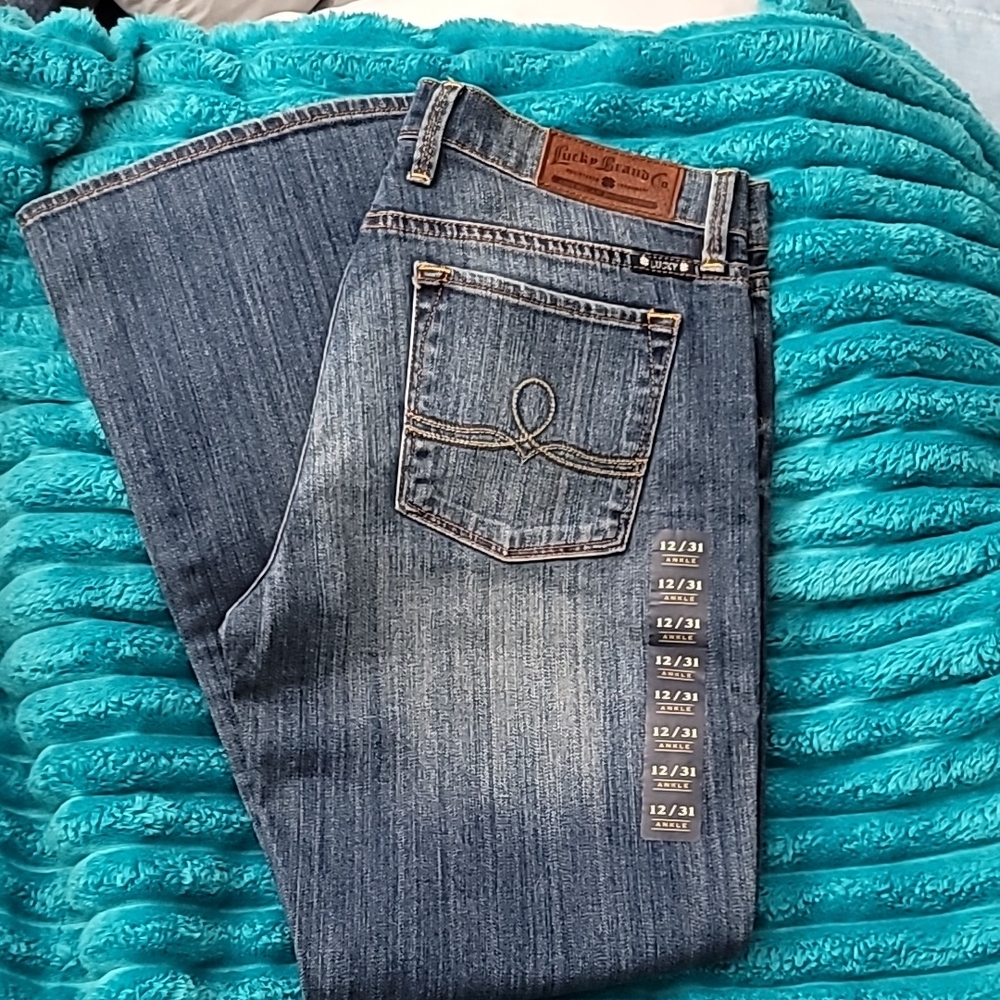 Lucky jeans